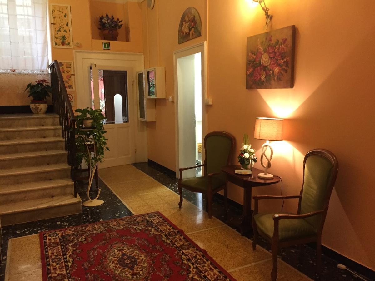 Hotel Villa Gentile Levanto Bagian luar foto