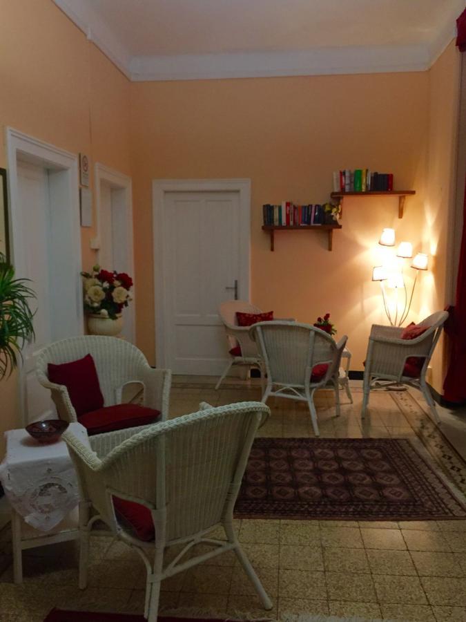 Hotel Villa Gentile Levanto Bagian luar foto